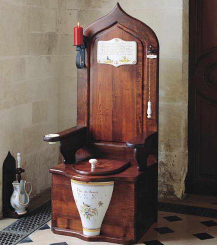 throne toilet - I is Francs Xxx